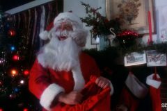 christmas-evil-vinegar-syndrome-002