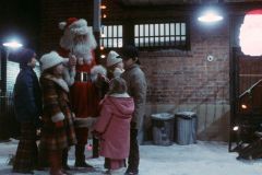 christmas-evil-vinegar-syndrome-006