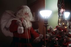 christmas-evil-vinegar-syndrome-011