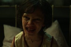 popes-exorcist-movie-screenshot-00021