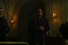 popes-exorcist-movie-screenshot-00022