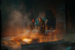 popes-exorcist-movie-screenshot-00041