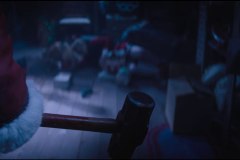 violent-night-00037