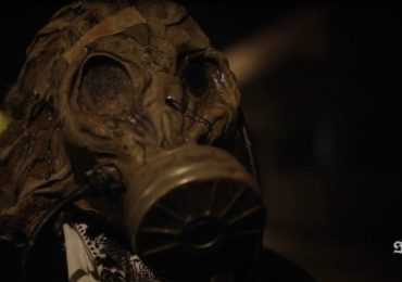 Gas mask in the Dead Ones
